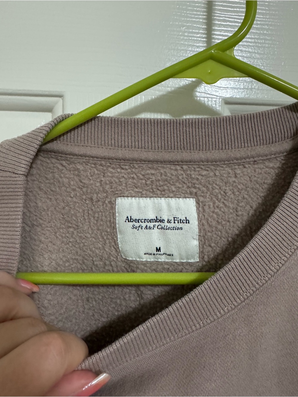 Abercrombie & Fitch Park City Utah Crewneck Sweatshirt - Taupe - Picture 2 of 2